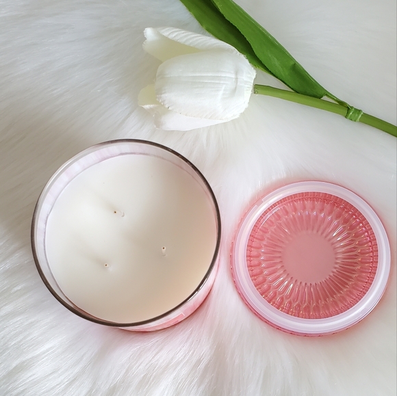 Bath & Body Works Champagne Toast Candle - Picture 5 of 6